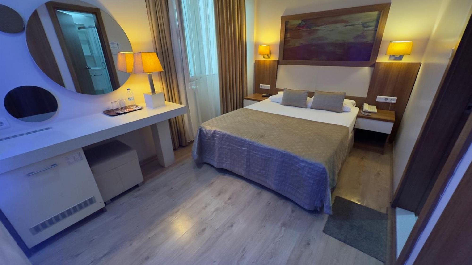 Hotel Baylan איזמיר מראה חיצוני תמונה