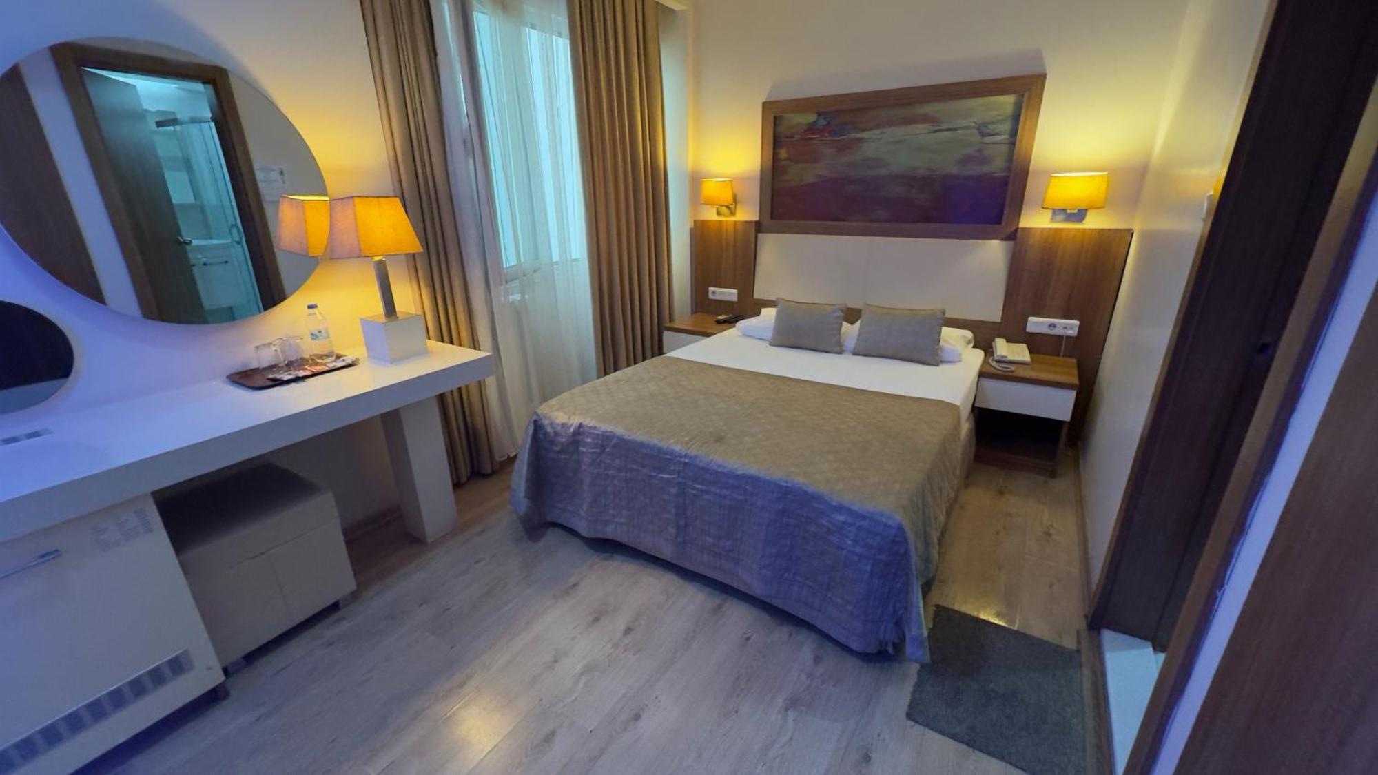 Hotel Baylan איזמיר מראה חיצוני תמונה